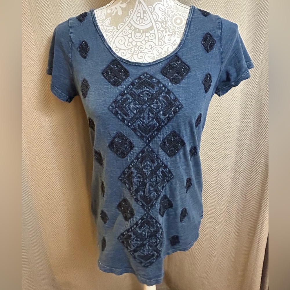 Lucky Brand Top - Picture 2 of 3